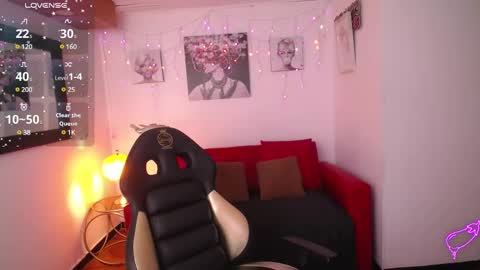 Sofia online show from 02.14.25