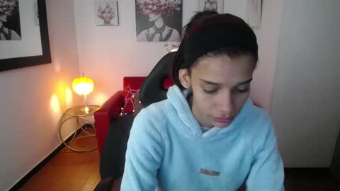 Sofia online show from 02.19.25