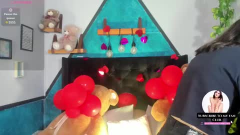 Snapshot of _sophie__miller chatting on 02.17.25 Sophie online show from 02.17.25