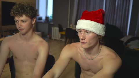 OLIVERpvt is open online show from 12.25.24
