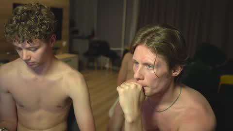 OLIVERpvt is open online show from 01.06.25