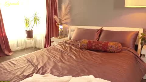  Stella online show from 02.27.25