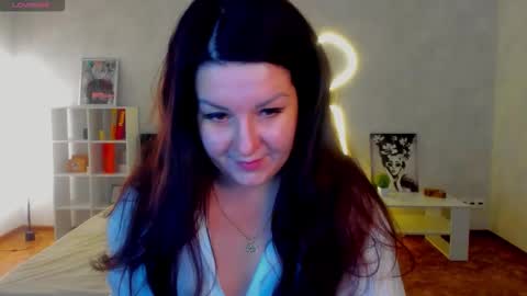 Erica online show from 11.27.25