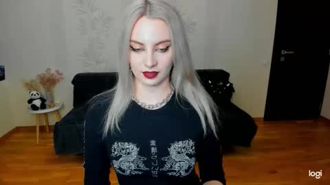 Marie online show from 11.26.25