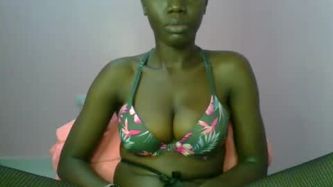 Snapshot of _sweet_gabriella chatting on 02.24.25 Gabriella online show from 02.24.25