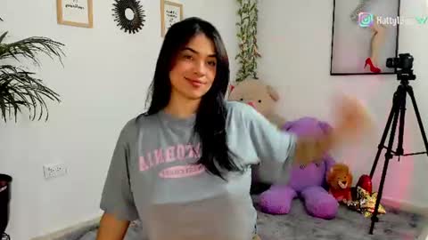   online show from 07.05.26