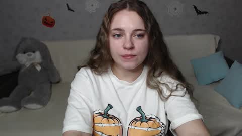 Lana online show from 10.31.25