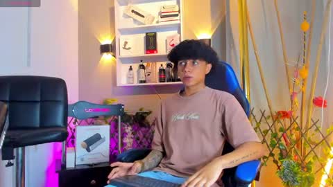 Snapshot of _taylor_black chatting on 07.29.26 Taylor online show from 07.29.26