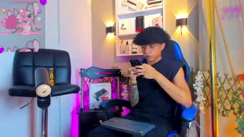 Snapshot of _taylor_black chatting on 07.30.26 Taylor online show from 07.30.26