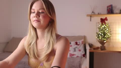 Annie online show from 01.10.25