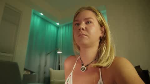 Annie online show from 10.30.25