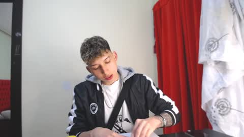 Thomas online show from 01.01.25