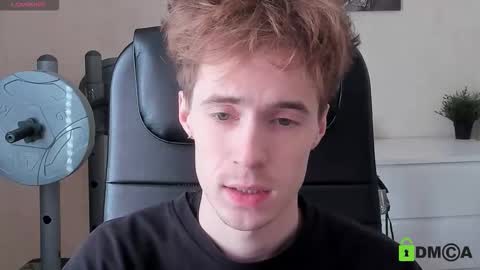 Snapshot of _tokyo_ghoul chatting on 09.28.25 _tokyo_ghoul online show from 09.28.25