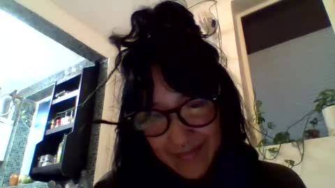 Snapshot of _tutti_frutti_ chatting on 12.04.24 _tutti_frutti_ online show from 12.04.24