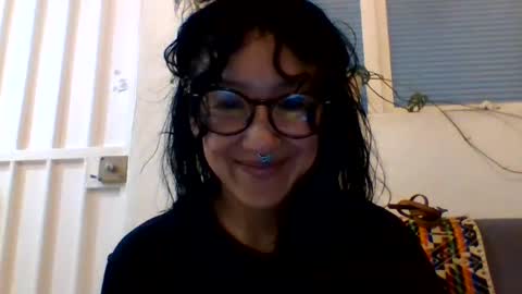Snapshot of _tutti_frutti_ chatting on 12.11.24 _tutti_frutti_ online show from 12.11.24