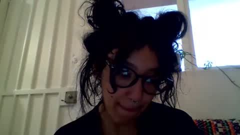 Snapshot of _tutti_frutti_ chatting on 12.14.24 _tutti_frutti_ online show from 12.14.24