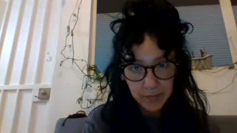 Snapshot of _tutti_frutti_ chatting on 01.11.25 _tutti_frutti_ online show from 01.11.25