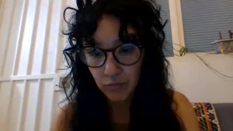 Snapshot of _tutti_frutti_ chatting on 01.20.25 _tutti_frutti_ online show from 01.20.25
