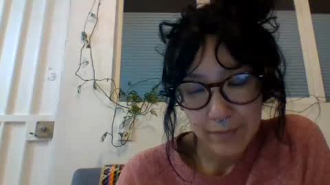 Snapshot of _tutti_frutti_ chatting on 01.26.25 _tutti_frutti_ online show from 01.26.25