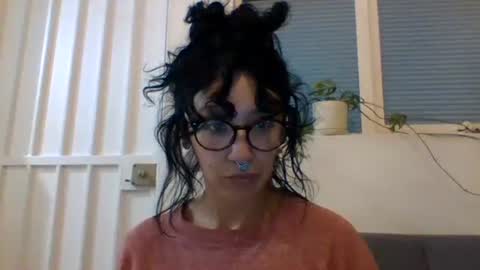 Snapshot of _tutti_frutti_ chatting on 02.06.25 _tutti_frutti_ online show from 02.06.25