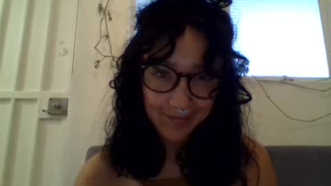 Snapshot of _tutti_frutti_ chatting on 02.12.25 _tutti_frutti_ online show from 02.12.25