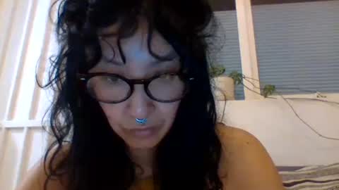 Snapshot of _tutti_frutti_ chatting on 02.27.25 _tutti_frutti_ online show from 02.27.25