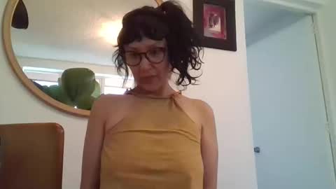 _tutti_frutti_ online show from 04.13.26