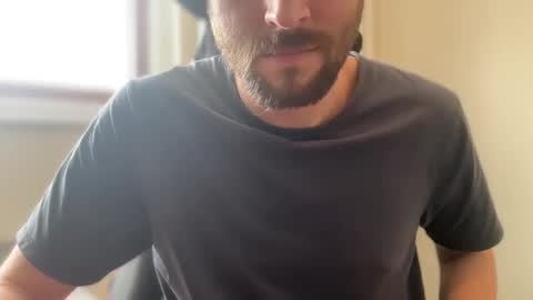 Snapshot of _ur_happy_meal chatting on 03.24.26 DJ online show from 03.24.26