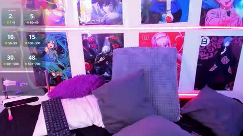     online show from 11.11.25