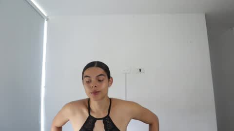 Anastasia Vahos online show from 01.23.25