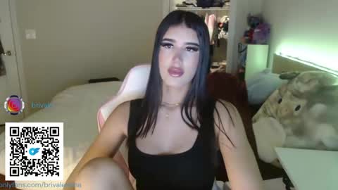 Snapshot of _valentina_rose_25 chatting on 03.12.25 _valentina_rose_25 online show from 03.12.25