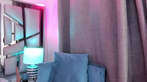 _valeria_saenz_ online show from 04.11.26