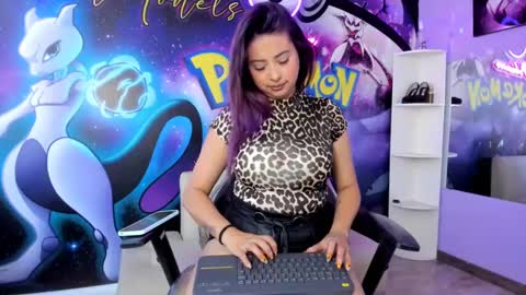 _valeryboobs_ online show from 01.17.25
