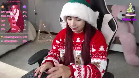 Snapshot of _vane_lopez chatting on 12.24.24 vane online show from 12.24.24