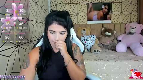 Snapshot of _vane_lopez chatting on 09.15.25 vane online show from 09.15.25