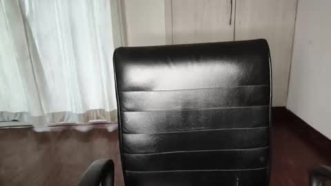 _vanshika_0 online show from 10.13.25