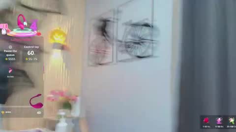 Snapshot of _veronica_tits chatting on 10.08.25 Veronica  online show from 10.08.25