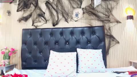 Snapshot of _veronica_tits chatting on 10.24.25 Veronica  online show from 10.24.25