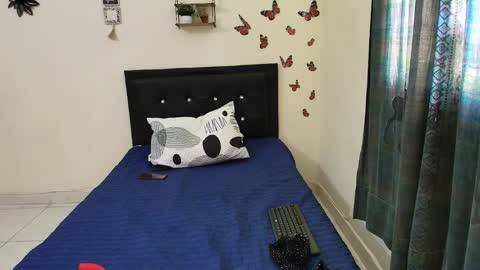 Snapshot of _victoriia_971 chatting on 02.18.25 _victoriia_971 online show from 02.18.25