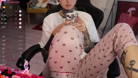 Alis online show from 09.26.25