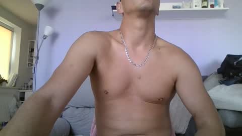 Snapshot of _wantafuck_ chatting on 09.10.25  wantafuck  coock bigcoock online show from 09.10.25