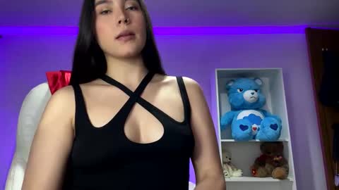 Fernanda  online show from 10.25.25