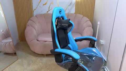  wendy  online show from 01.11.26