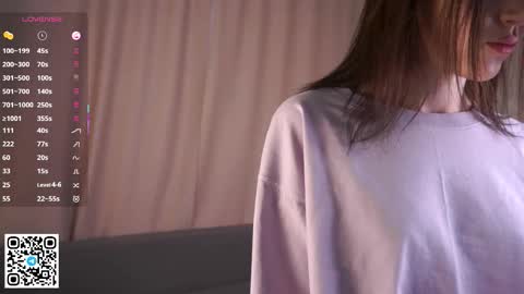 Snapshot of _wicked_game chatting on 10.04.25 Anna online show from 10.04.25