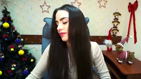 Alisa online show from 12.13.24