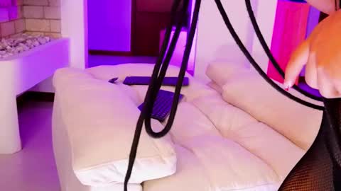 Snapshot of _your_little_nut chatting on 02.02.25 Macca and Ana online show from 02.02.25