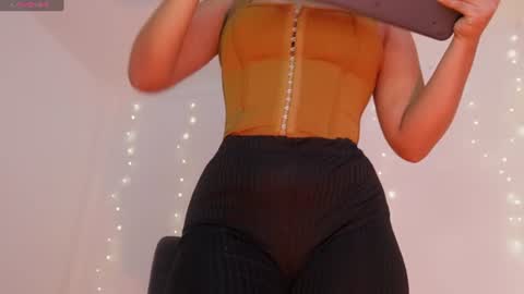Snapshot of _your_little_nut chatting on 06.22.26 Macca and Ana online show from 06.22.26