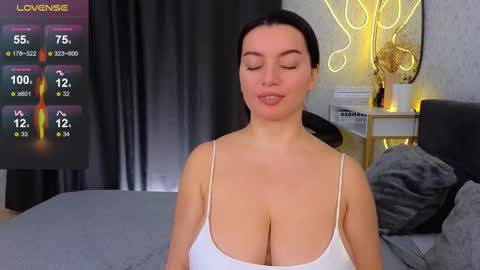 Snapshot of _your_sweetdream chatting on 02.27.25 Jasmine online show from 02.27.25