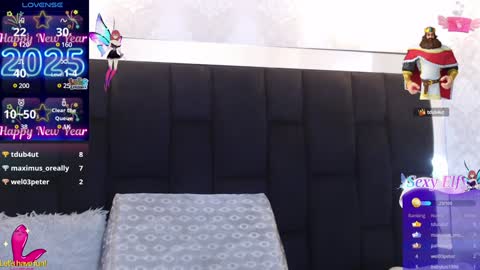 Yuyi online show from 01.07.25