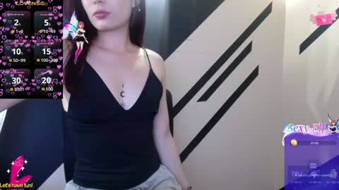 Yuyi online show from 01.15.25